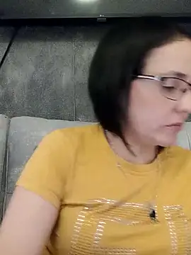 IsisBlake online show from March 4, 2025, 10:16 pm