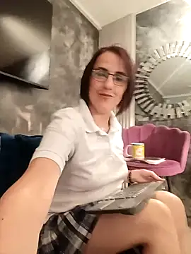 IsisBlake online show from September 26, 2025, 5:28 pm