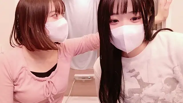 Mia--meow online show from December 27, 2024, 4:10 pm