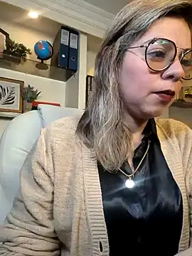 Snapshot of Cata_Office-12 chatting on January 13, 2025, 2:42 pm Cata Office-12 online show from January 13, 2025, 2:42 pm