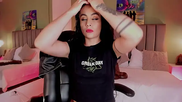 Snapshot of Samaanthaa_ chatting on December 18, 2025, 3:56 am Samaanthaa online show from December 18, 2025, 3:56 am