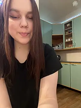 Marylallka5 online show from February 13, 2025, 5:33 pm