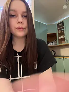 Marylallka5 online show from March 20, 2025, 7:35 pm