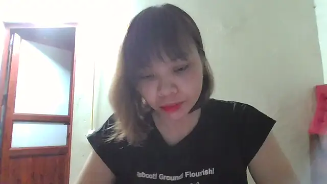 Angela-Eira online show from October 9, 2025, 9:13 pm