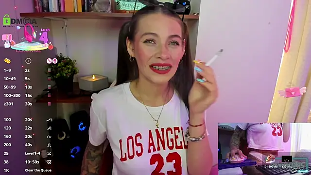 sweetlittlelisa online show from November 11, 2025, 8:42 pm