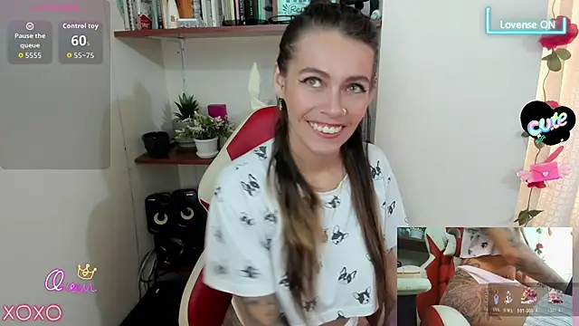 sweetlittlelisa online show from May 13, 2026, 9:22 pm