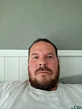 chrisB09 online show from June 16, 2026, 4:31 pm