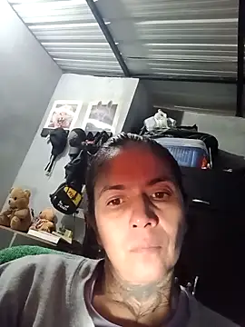 Snapshot of Dakary_hot chatting on February 6, 2026, 10:13 pm Dakary hot online show from February 6, 2026, 10:13 pm