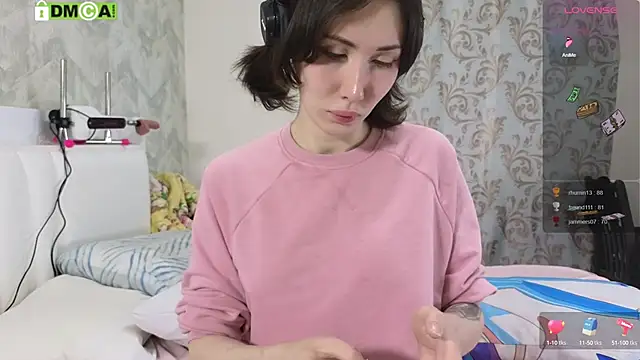 KawaiiNullify online show from September 27, 2025, 12:10 pm