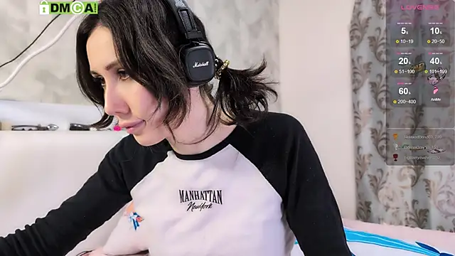 KawaiiNullify online show from November 3, 2025, 4:08 pm