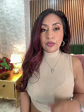 MonicaMoret online show from February 24, 2026, 12:47 pm