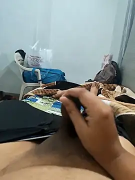 Snapshot of 143n143143 chatting on December 13, 2025, 7:53 pm 143n143143 online show from December 13, 2025, 7:53 pm