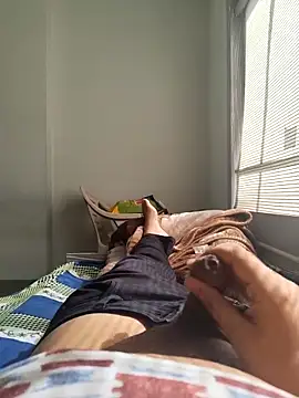 Snapshot of 143n143143 chatting on December 18, 2025, 7:47 am 143n143143 online show from December 18, 2025, 7:47 am