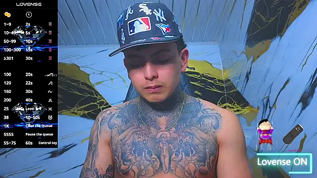 Snapshot of Kevin22_222 chatting on November 28, 2025, 3:09 am Kevin22 222 online show from November 28, 2025, 3:09 am