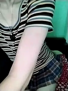 Luxcute286 online show from May 2, 2026, 11:54 pm