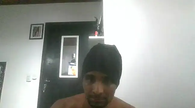 WellingtonPiettroRio online show from December 2, 2024, 8:09 am