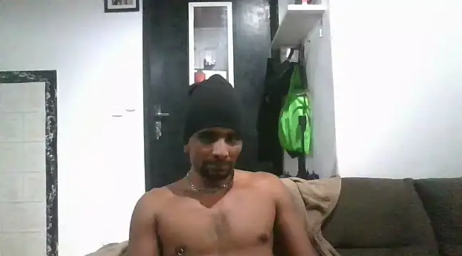 WellingtonPiettroRio online show from December 14, 2024, 10:28 pm