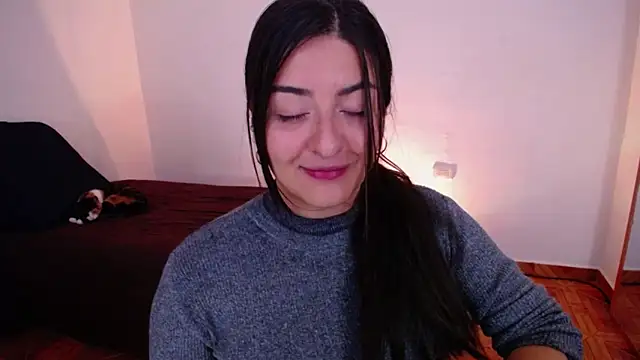 Snapshot of moritalatina chatting on February 9, 2026, 5:06 pm moritalatina online show from February 9, 2026, 5:06 pm