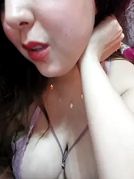 Snapshot of LoNa-daloua chatting on February 20, 2025, 6:57 pm LoNa-daloua online show from February 20, 2025, 6:57 pm