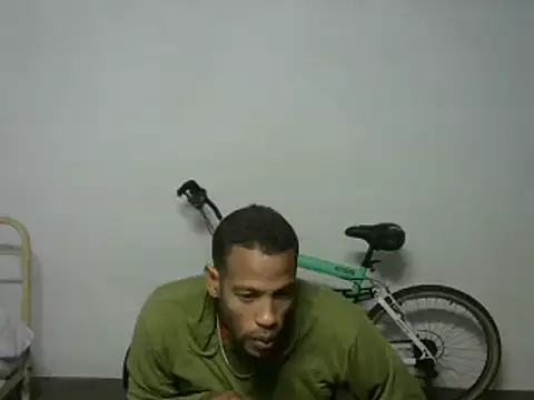 Snapshot of michel_sc chatting on February 2, 2026, 10:47 am michel sc online show from February 2, 2026, 10:47 am