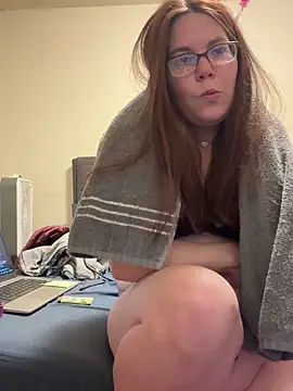 Snapshot of FreakNastyLacie chatting on February 9, 2025, 3:11 am FreakNastyLacie online show from February 9, 2025, 3:11 am