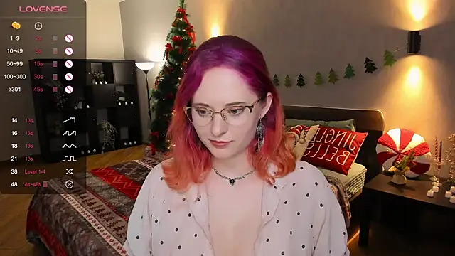 Aemilia  online show from December 23, 2024, 3:12 pm