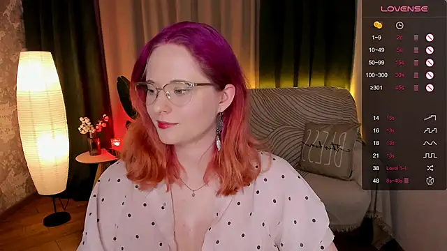 Aemilia  online show from January 13, 2025, 10:14 am