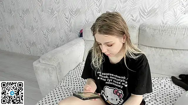 Alice Halle online show from May 21, 2026, 7:48 am