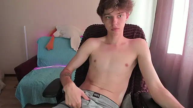 Liam sexy1 online show from September 9, 2025, 12:48 pm