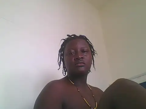 Snapshot of Heavy_ass chatting on March 15, 2025, 6:14 am Heavy ass online show from March 15, 2025, 6:14 am