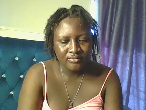 Snapshot of Heavy_ass chatting on April 25, 2026, 5:10 am Heavy ass online show from April 25, 2026, 5:10 am
