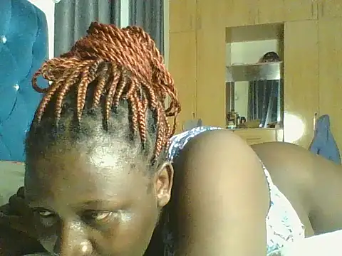 Snapshot of Heavy_ass chatting on June 25, 2026, 8:35 pm Heavy ass online show from June 25, 2026, 8:35 pm