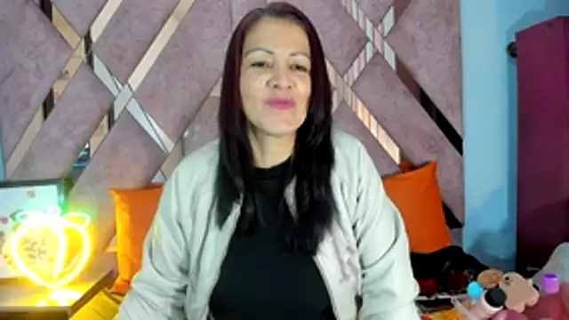 Mulan sexy01 online show from April 9, 2026, 7:30 pm