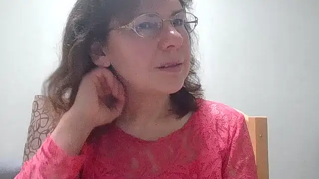 HollyJewel online show from March 29, 2026, 5:02 pm