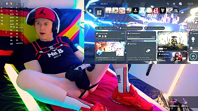 Fuc71 online show from October 3, 2025, 4:04 pm