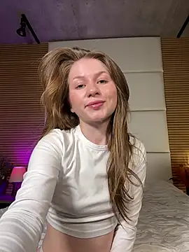 Snapshot of AliceBellamy chatting on March 15, 2026, 9:10 pm AliceBellamy online show from March 15, 2026, 9:10 pm