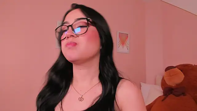 Snapshot of angeel_fox chatting on November 20, 2025, 4:12 am angeel fox online show from November 20, 2025, 4:12 am