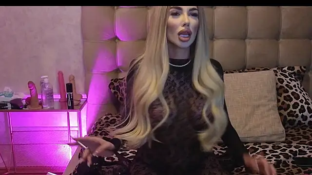 ArianaArianna online show from February 10, 2025, 8:53 pm