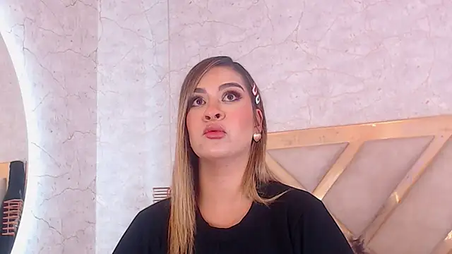 Snapshot of JoannaStanford chatting on February 2, 2026, 6:39 pm JoannaStanford online show from February 2, 2026, 6:39 pm