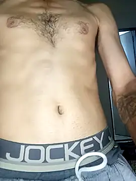 Snapshot of vamphunt130 chatting on March 6, 2025, 7:10 pm vamphunt130 online show from March 6, 2025, 7:10 pm