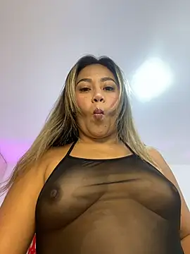 Snapshot of AriannaTorres chatting on November 7, 2025, 10:59 am AriannaTorres online show from November 7, 2025, 10:59 am