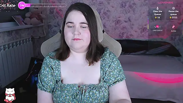 Snapshot of Estelle_Hicks chatting on May 11, 2026, 7:00 pm Estelle Hicks online show from May 11, 2026, 7:00 pm