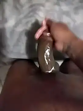 Snapshot of Leratolalebo chatting on November 30, 2025, 5:17 pm Leratolalebo online show from November 30, 2025, 5:17 pm