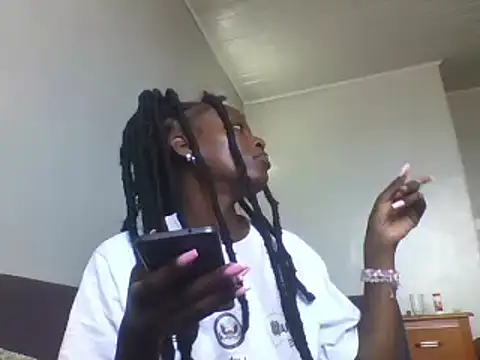 Snapshot of chilliedoug chatting on December 28, 2024, 7:22 am chilliedoug online show from December 28, 2024, 7:22 am