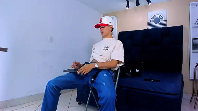 Jhonn Rhyss online show from February 27, 2025, 2:21 am