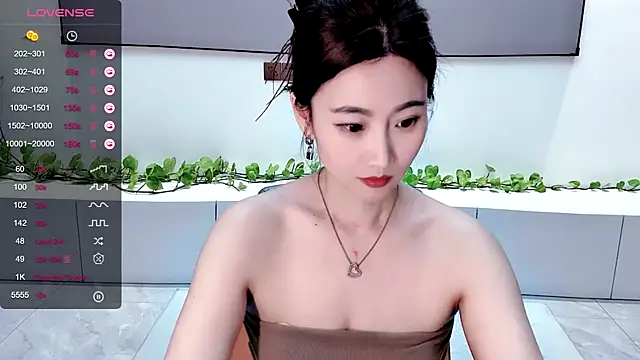 Snapshot of FeiFei-babe chatting on February 26, 2025, 5:50 pm FeiFei-babe online show from February 26, 2025, 5:50 pm