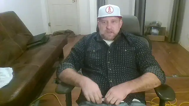 Snapshot of poundyouout69 chatting on February 2, 2026, 5:55 pm poundyouout69 online show from February 2, 2026, 5:55 pm