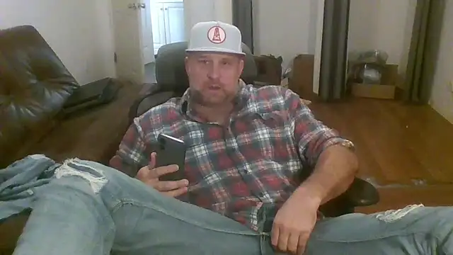 Snapshot of poundyouout69 chatting on February 4, 2026, 6:25 pm poundyouout69 online show from February 4, 2026, 6:25 pm