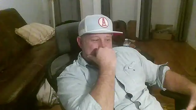 Snapshot of poundyouout69 chatting on February 21, 2026, 4:35 am poundyouout69 online show from February 21, 2026, 4:35 am