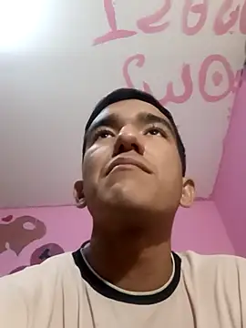 Sweetiefoxxx online show from March 6, 2025, 8:05 pm